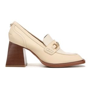 Brand New Sam Edelman Quincy Loafers in Eggshell. Size 6. Never Been wor…